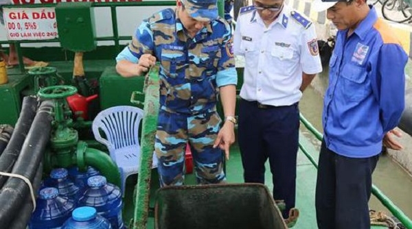 Lực lượng Cảnh sát biển: Bắt giữ nhiều vụ vận chuyển dầu DO trái phép