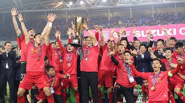 Bóng đá Việt Nam 2018: Thành công nối tiếp thành công