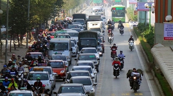 Hà Nội: Xử lý nghiêm phương tiện cá nhân lấn làn buýt nhanh BRT