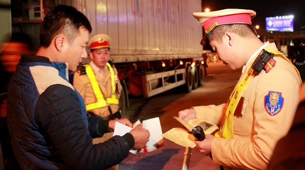 Hà Nội: Phát hiện tài xế container đầu tiên dương tính với ma túy