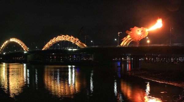 Đà Nẵng: Lịch cầu Rồng phun lửa và bắn pháo hoa trong dịp Tết Nguyên đán Kỷ Hợi 2019