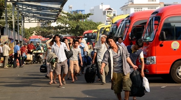 Đưa 1.200 người lao động xuất phát từ ga Sài Gòn về quê ăn Tết