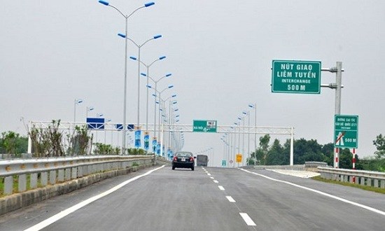 Cao tốc Cầu Giẽ - Ninh Bình và Nội Bài - Lào Cai lập kỷ lục phương tiện lưu thông