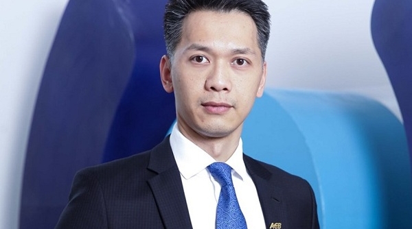 Ông Trần Hùng Huy chi 120 tỷ đồng gom mua cổ phiếu ACB