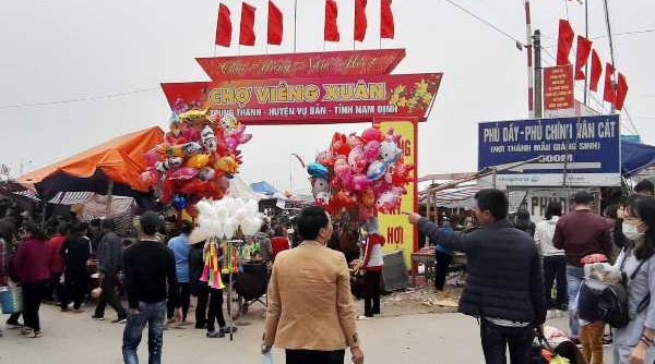 Nam Định: Chợ Viềng vắng du khách ngày Khai hội