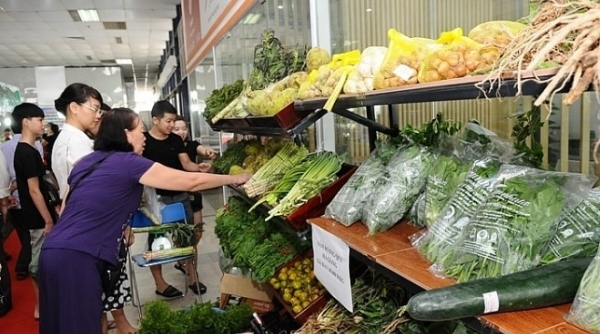 Hà Nội: Sẽ kiểm soát chặt chẽ rau, thịt đưa về thị trường tiêu thụ