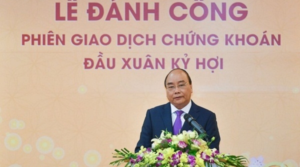 Thủ tướng Nguyễn Xuân Phúc: Phát triển thị trường chứng khoán hiệu quả - bền vững hơn