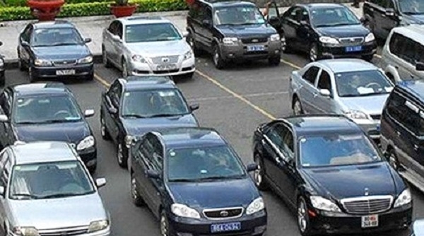 Bộ Tài chính hướng dẫn khoán kinh phí xe ô tô công đi công tác