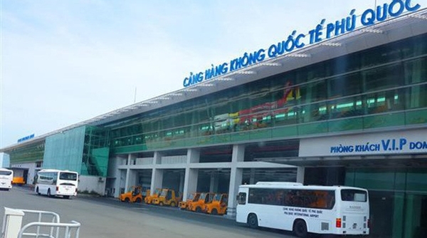 Cục Hàng không Việt Nam đề xuất nâng công suất Cảng hàng không Phú Quốc và Pleiku