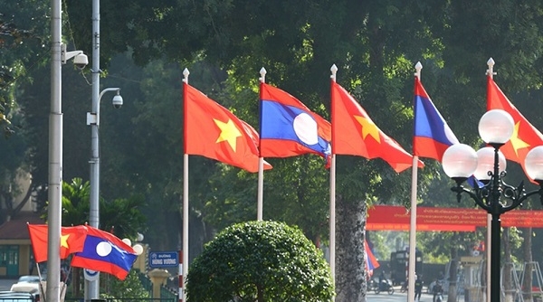 Không ngừng vun đắp quan hệ đặc biệt Việt Nam -Lào