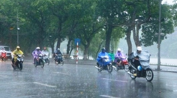 Xuất hiện vùng mây đối lưu, cảnh báo Hà Nội mưa dông