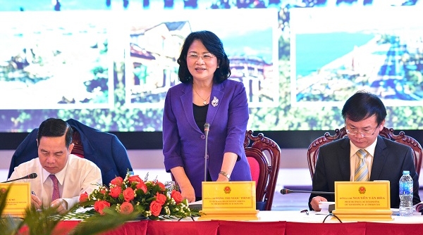 Phó Chủ tịch nước dự Hội nghị thi đua các tỉnh Tây Nguyên- Miền Trung
