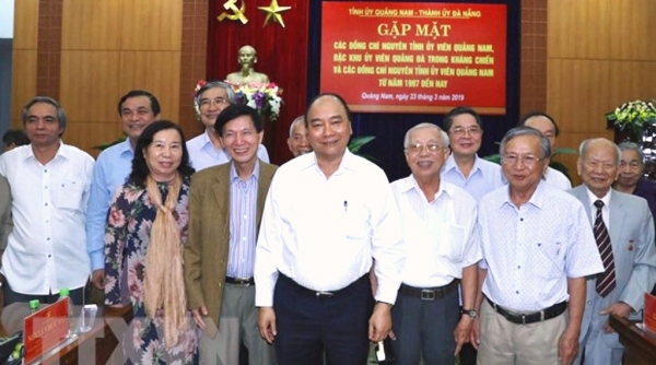 Thủ tướng Nguyễn Xuân Phúc gặp gỡ nguyên lãnh đạo tỉnh Quảng Nam-Đà Nẵng