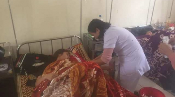 Hà Tĩnh: Hàng chục người nhập viện cấp cứu nghi ngộ độc