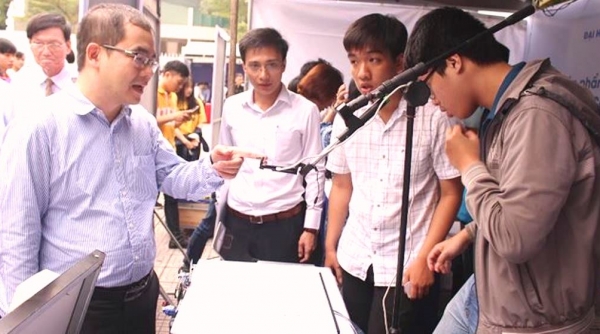 ĐH Đà Nẵng: Sôi động Festival khoa học công nghệ sinh viên