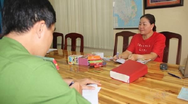 Tây Ninh: Tạm giữ 1 phụ nữ cho gần 1.900 người vay nặng lãi, với số tiền hơn 18 tỉ đồng