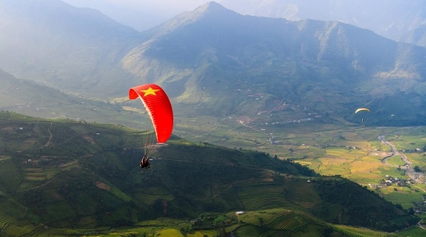 Đỉnh đèo Khau Phạ và “đồi mâm xôi” là 2 điểm bay dù lượn mới ở Mù Cang Chải