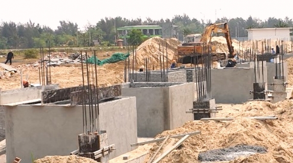QuảngNam: Vì sao Công ty DaNa Home Land ngang nhiên xây dựng không phép 8 căn biệt thự?