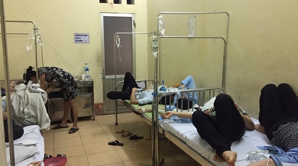 Hải Dương: Hàng chục công nhân nhập viện nghi bị ngộ độc thực phẩm