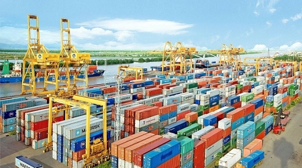 Hoạt động xuất nhập khẩu được dự báo tăng trưởng chậm lại trong quý II
