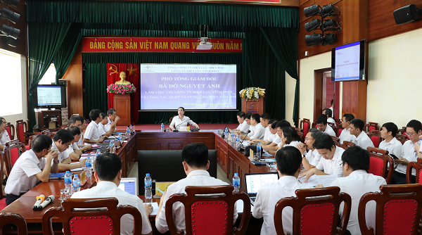 Lãnh đạo EVNNPC làm việc về công tác quản lý kỹ thuật và cung cấp điện tại Phú Thọ và Vĩnh Phúc