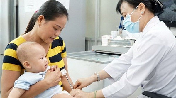 Thêm vaccine 5 trong 1 mới đưa vào chương trình tiêm chủng mở rộng