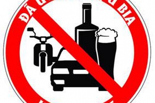 Phối hợp Tổ chức sự kiện đi bộ kêu gọi hành động "Đã uống Rượu bia - Không lái xe"