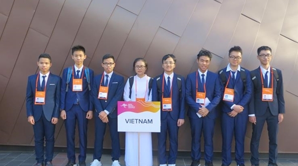 Đoàn học sinh Việt Nam đoạt 2 Huy chương Bạc tại Olympic Vật lí Châu Á năm 2019