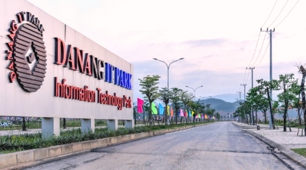 Đà Nẵng: Nhà máy sản xuất thiết bị y tế tại KCN cao đi vào hoạt động
