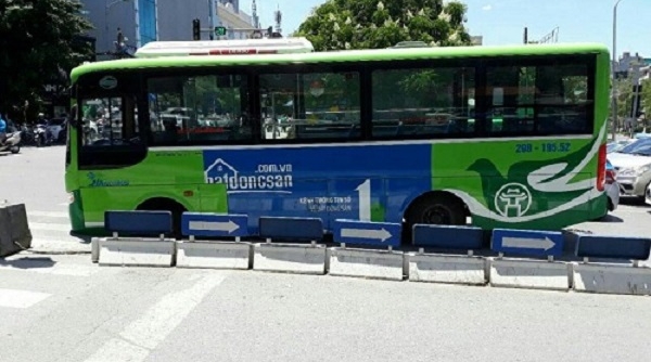 Hà Nội ưu tiên sử dụng xe buýt để giảm thiểu ùn tắc giao thông