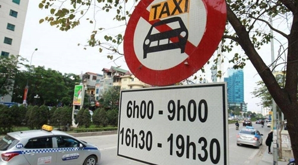Hà Nội: Công bố 11 tuyến đường cấm xe taxi hoạt động vào giờ cao điểm