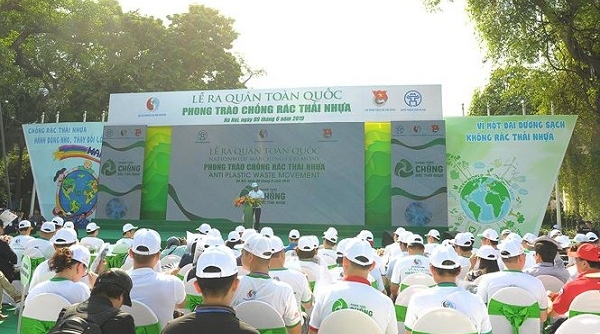Hà Nội đưa ra 5 giải pháp trọng tâm về chống rác thải nhựa