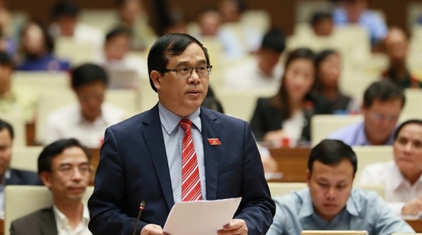 Đề xuất công dân Việt Nam khi xuất cảnh phải đóng ‘phí chia tay’