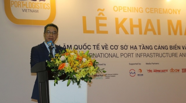 Khai mạc triển lãm quốc tế về cơ sở hạ tầng cảng biển và logistics tại Việt Nam