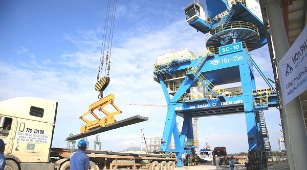 Đầu tư hơn 3.700 tỷ đồng xây dựng bến cảng tổng hợp - Container Hòa Phát Dung Quất