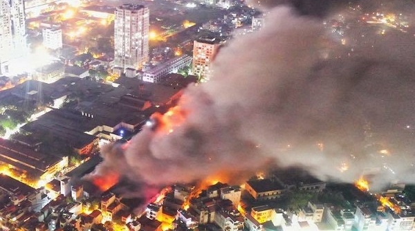 Sau vụ cháy, Công ty Rạng Đông mất 70 tỷ đồng vốn hóa