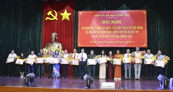 Tỉnh uỷ BR-VT: Biểu dương 15 tập thể và 30 cá nhân trong thực hiện Di chúc của Chủ tịch Hồ Chí Minh