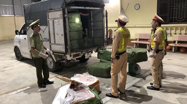 Lạng Sơn: Thu giữ 2.500 kg nầm lợn ôi thối nhập lậu từ Trung Quốc