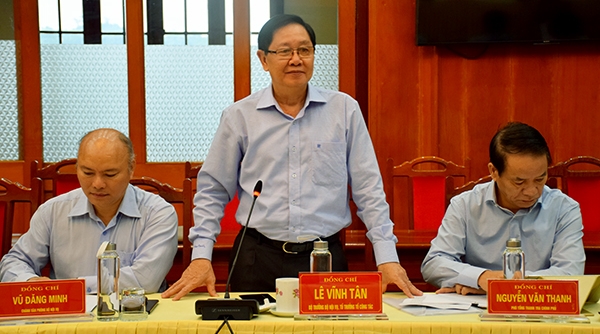 Bộ trưởng Bộ Nội vụ Lê Vĩnh Tân: Yên Bái cần giải quyết kịp thời bức xúc của nhân dân về đất đai, môi trường