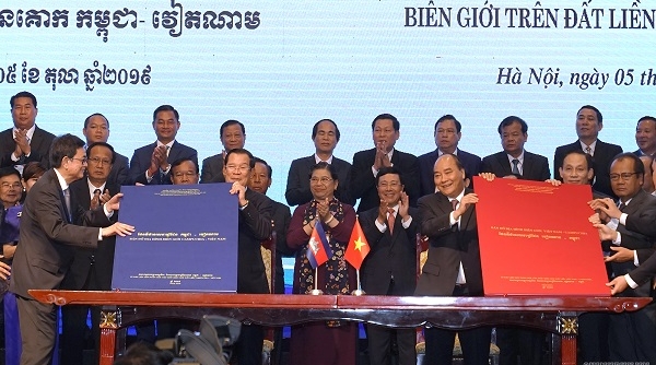 Thủ tướng: Tạo khung pháp lý quan trọng để quản lý, phát triển đường biên giới Việt Nam-Campuchia