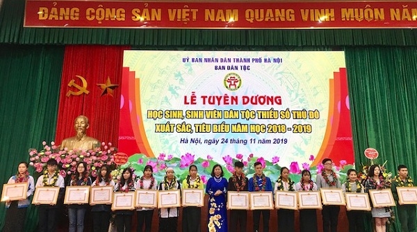 Hà Nội: Tuyên dương 117 học sinh, sinh viên dân tộc thiểu số Thủ đô