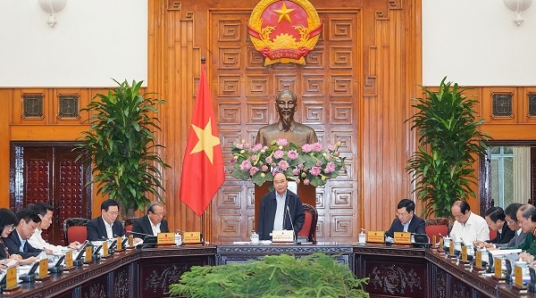 Thủ tướng chủ trì họp Thường trực Chính phủ xây dựng dự thảo Nghị quyết 01 năm 2020