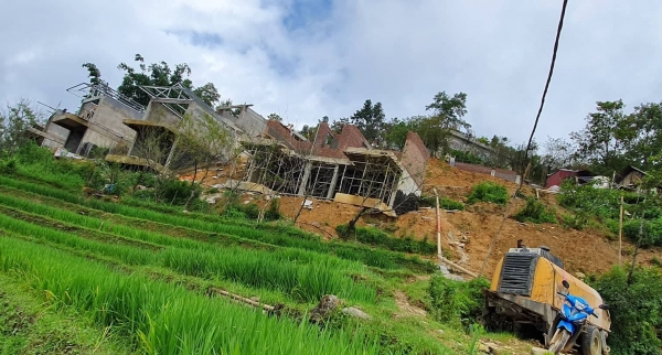 Sa Pa (Lào Cai): Danh thắng 'Ruộng bậc thang' đang bị xâm hại nghiêm trọng