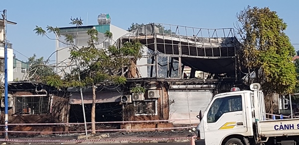 Vĩnh Phúc: Cháy nhà hàng khiến 4 người thiệt mạng