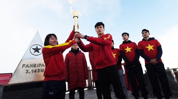 Sun Group tặng kỳ nghỉ dưỡng cao cấp cho đội tuyển SEA Games bóng đá nam và nữ Việt Nam