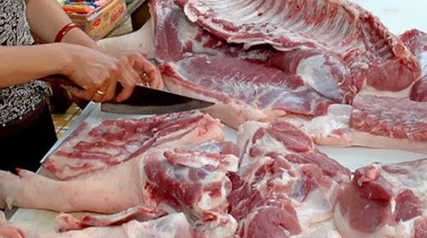 Trung Quốc tiếp tục xả kho 40.000 tấn thịt lợn