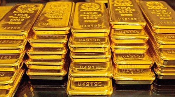 Giá vàng trong nước tiến sát mốc 43 triệu đồng/lượng