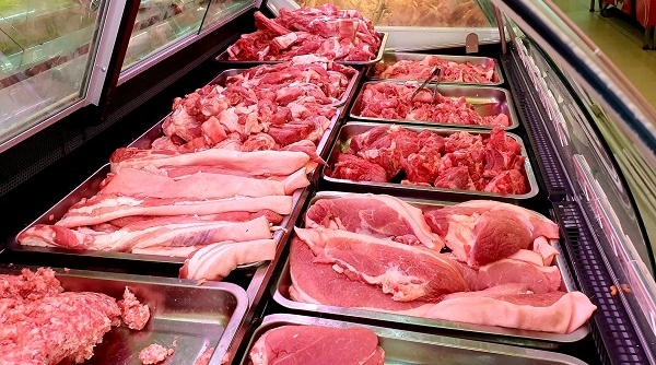 Gần 1.500 tấn thịt heo từ Nga cập cảng Việt Nam