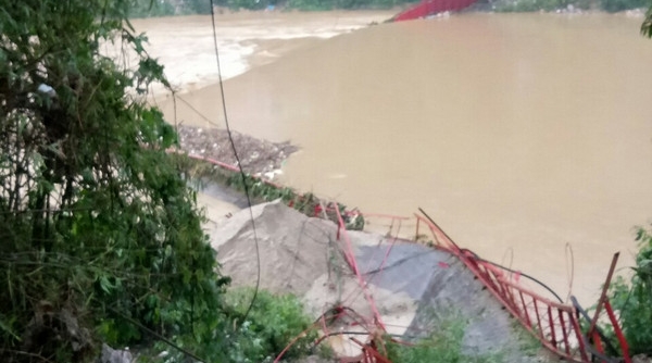 Lào Cai: Mưa đá và lốc xoáy gây thiệt hại hơn 40 tỷ đồng