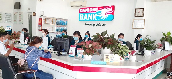 Kienlongbank giảm lãi suất vay 3% cho khách hàng ảnh hưởng bởi hạn hán và xâm nhập mặn